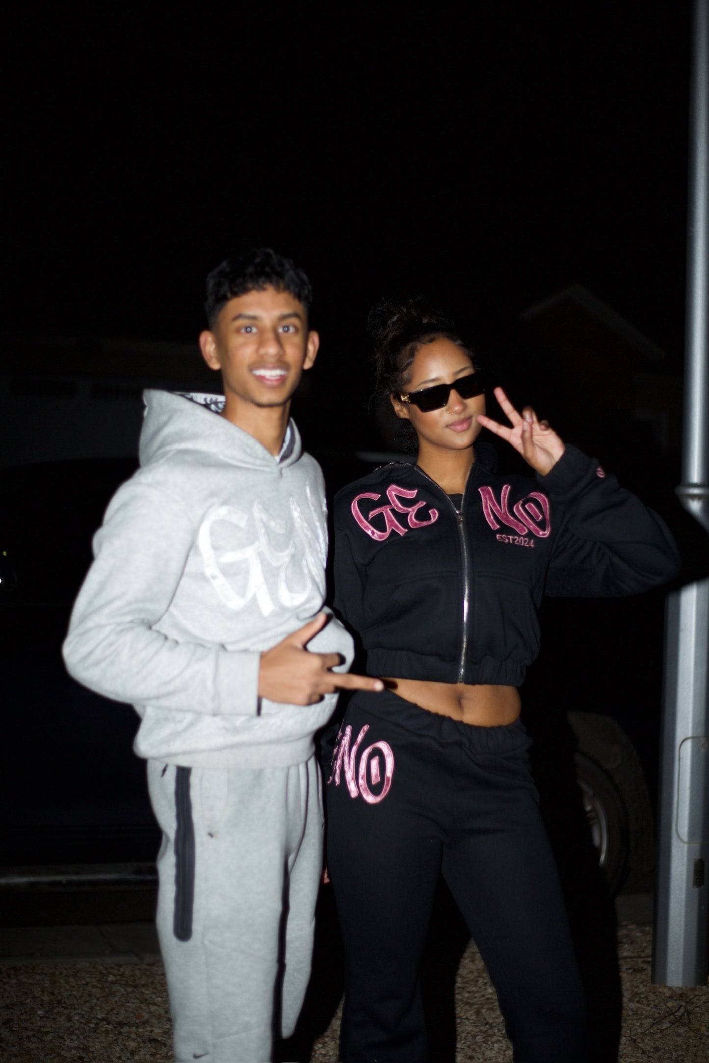 "4GENO" HOODIE